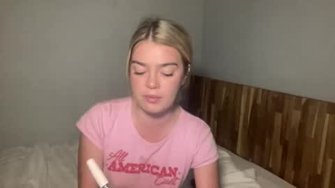 Marciabrady online show from April 8, 2026, 7:52 am