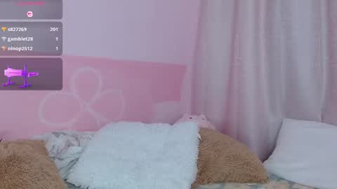 Snapshot of littlemelodii18 chatting on March 12, 2025, 3:02 am MELODY online show from March 12, 2025, 3:02 am