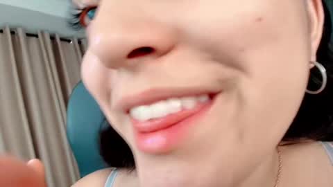 Sarahs Room online show from October 3, 2025, 10:29 pm