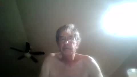 littlepetey17 online show from November 18, 2025, 3:01 am