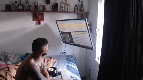 Snapshot of littlepornstars chatting on April 8, 2026, 10:21 pm Kruger and girls online show from April 8, 2026, 10:21 pm