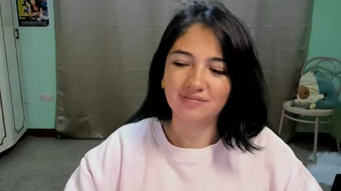 Mia  Wednesday to Sunday 730 am to 1030 am Colombian Hour D online show from September 16, 2025, 6:14 am