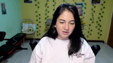 Mia  Wednesday to Sunday 730 am to 1030 am Colombian Hour D online show from May 16, 2026, 5:59 am