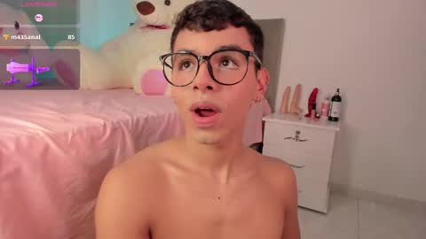 Snapshot of littler_noah chatting on October 3, 2025, 7:55 pm sethian online show from October 3, 2025, 7:55 pm