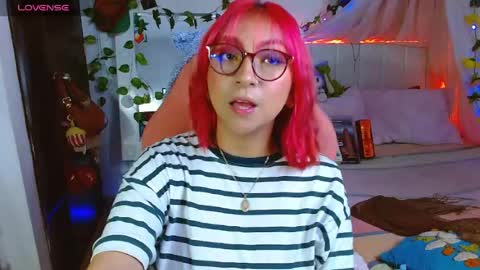 Snapshot of littlerouse_ chatting on April 29, 2026, 8:51 am Ruby Rouse online show from April 29, 2026, 8:51 am