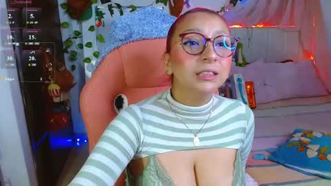 Snapshot of littlerouse_ chatting on May 2, 2026, 9:47 am Ruby Rouse online show from May 2, 2026, 9:47 am