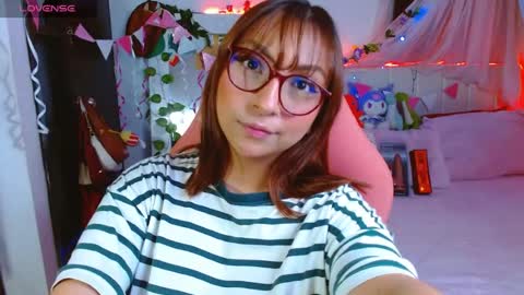 Snapshot of littlerouse_ chatting on July 29, 2026, 9:51 am Ruby Rouse online show from July 29, 2026, 9:51 am