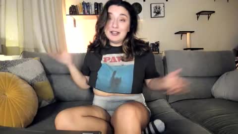 Snapshot of littlerowbo chatting on February 21, 2026, 6:36 am Allison D online show from February 21, 2026, 6:36 am