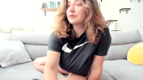 Snapshot of littlerowbo chatting on June 16, 2026, 10:45 pm Allison D online show from June 16, 2026, 10:45 pm