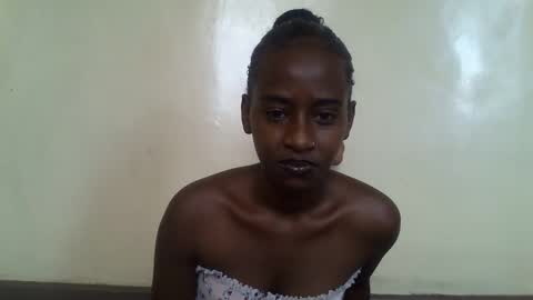 littlesandie online show from January 23, 2025, 6:49 am