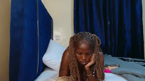 Littleshy baby17 online show from March 9, 2026, 4:33 pm