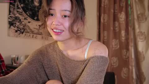 Snapshot of littlesora chatting on May 29, 2026, 1:47 am Ayumi or Yumi online show from May 29, 2026, 1:47 am