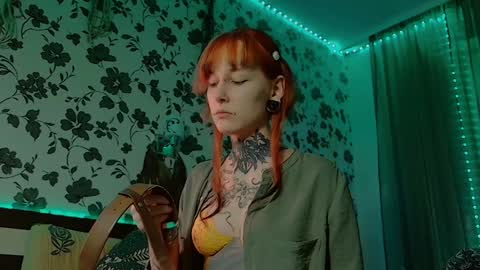 Niki  free tg channel with some photos gifs and info about streams  online show from January 15, 2025, 6:19 pm