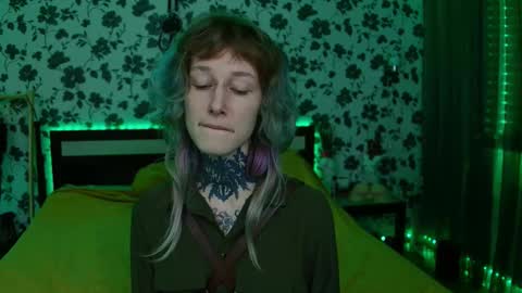 Niki  free tg channel with some photos gifs and info about streams  online show from October 6, 2025, 8:06 pm