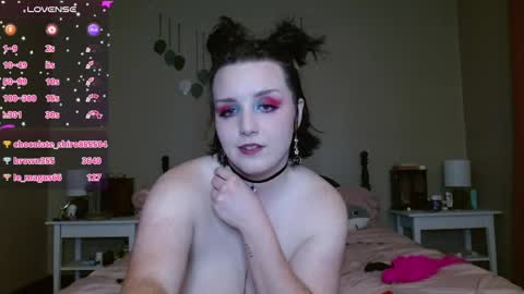 Kori online show from April 28, 2026, 2:27 am