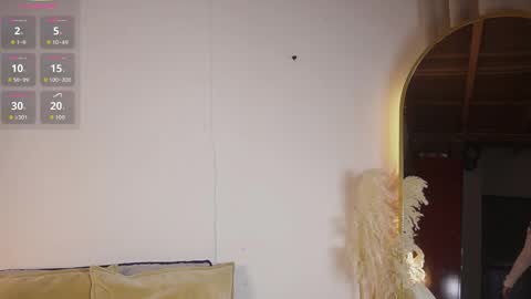 littletammy_ online show from April 8, 2026, 3:12 pm