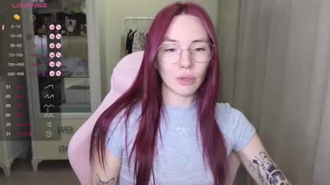 Eliana online show from September 12, 2025, 11:54 am