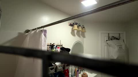 Nina online show from October 4, 2025, 1:58 am