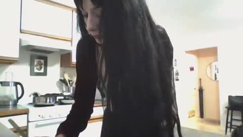 Liv Mirage online show from January 18, 2025, 2:36 am