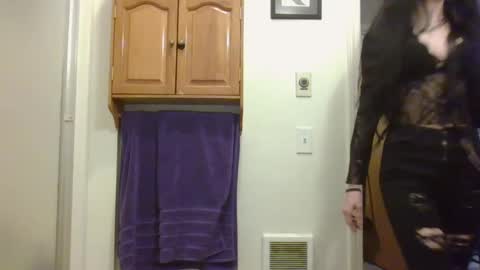 Liv Mirage online show from January 25, 2025, 1:43 am