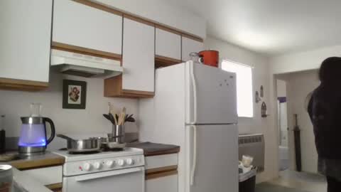 Liv Mirage online show from February 4, 2025, 7:55 pm