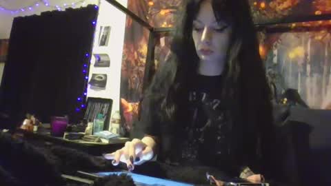 Liv Mirage online show from March 8, 2025, 5:49 am