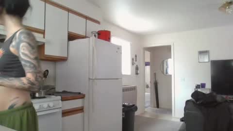 Liv Mirage online show from September 10, 2025, 4:51 pm