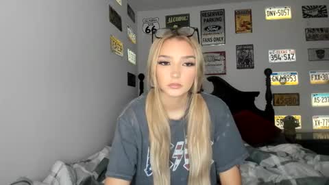 Livvy online show from January 9, 2026, 6:05 am