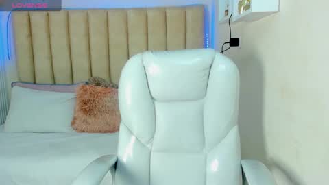 Snapshot of liz_bohemia chatting on February 25, 2025, 10:39 pm LIZ online show from February 25, 2025, 10:39 pm