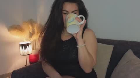 liz online show from February 2, 2025, 3:17 pm