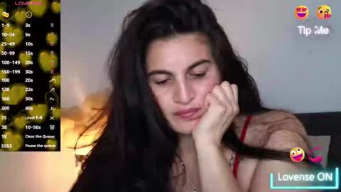 liz online show from February 25, 2025, 6:20 pm