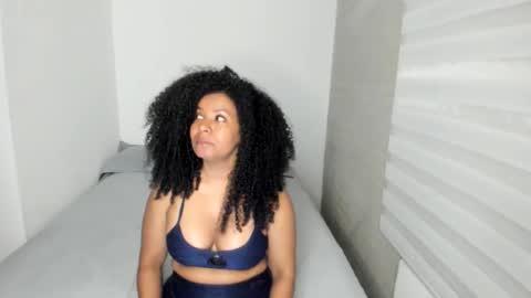 Snapshot of lizasweet_ chatting on October 12, 2025, 2:43 am MELB online show from October 12, 2025, 2:43 am