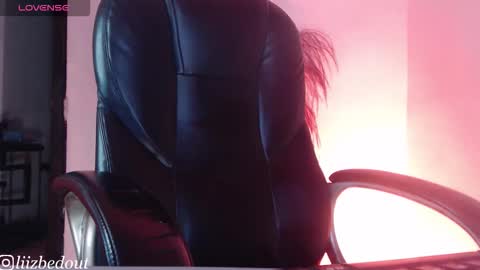 lizbedoutx online show from March 5, 2026, 3:13 am