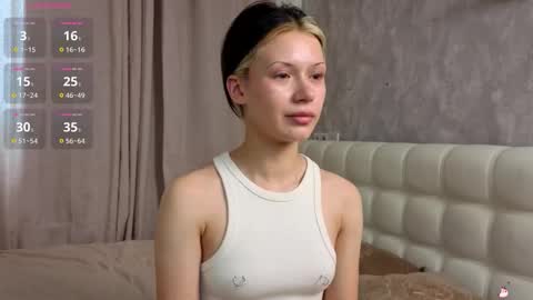 Snapshot of lizbethcoll chatting on November 6, 2025, 9:32 am Sunnheart online show from November 6, 2025, 9:32 am