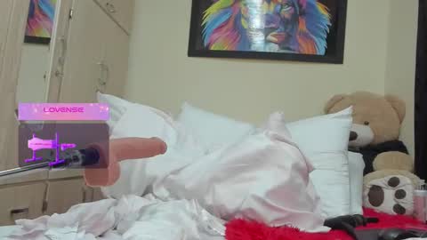 Mariana online show from December 2, 2024, 11:07 pm