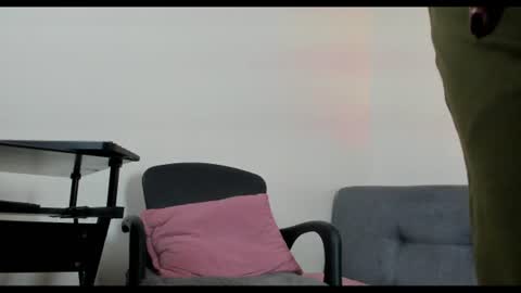 Snapshot of lizeth_white chatting on August 5, 2026, 4:37 am lizeth_white online show from August 5, 2026, 4:37 am