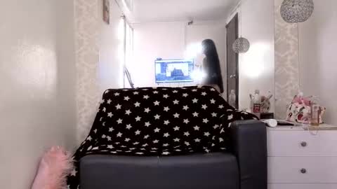 Lizha  online show from November 19, 2025, 7:03 pm