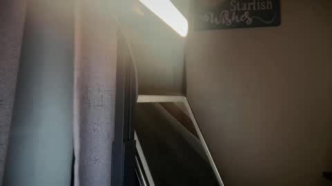 Snapshot of lizpurrxxx chatting on September 23, 2025, 2:42 pm Liz Purr online show from September 23, 2025, 2:42 pm