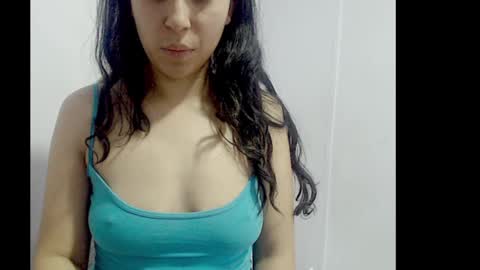 lizz1305 online show from February 19, 2025, 2:55 pm