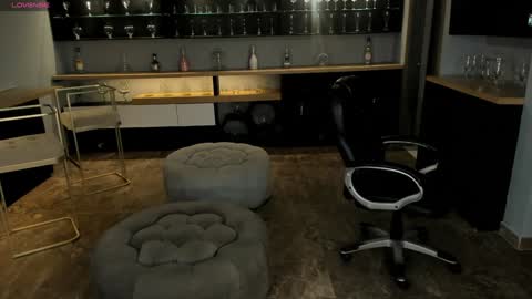 Lizzi  online show from January 19, 2025, 9:13 pm