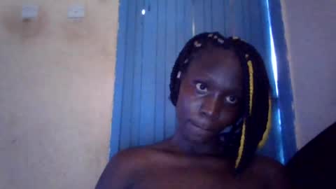 Snapshot of lizzie2020 chatting on June 19, 2026, 11:36 am lizzie2020 online show from June 19, 2026, 11:36 am