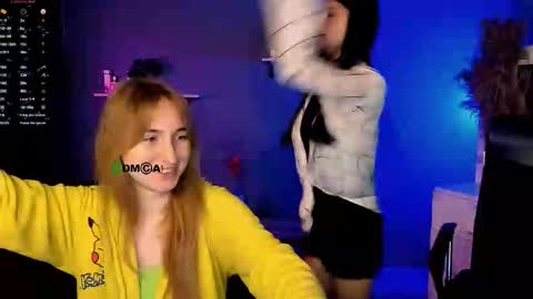 lizzie_boom online show from October 17, 2025, 7:00 am