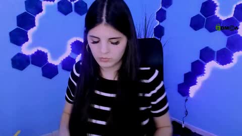 lizzie_boom online show from April 7, 2026, 7:03 pm