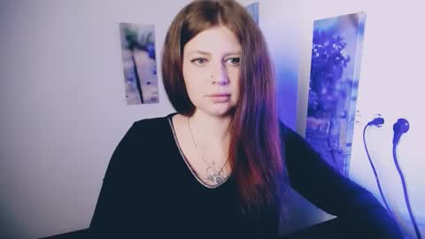 Lizzy3 online show from April 16, 2026, 11:18 pm