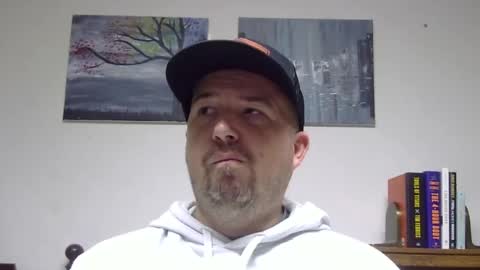 Snapshot of lj345689 chatting on February 14, 2025, 2:18 am lj345689 online show from February 14, 2025, 2:18 am