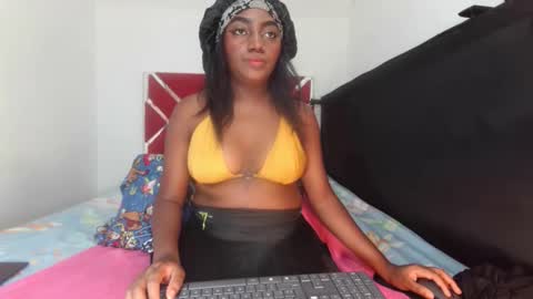 Snapshot of loaisisadaams chatting on January 12, 2026, 1:33 am loaisisAdamss online show from January 12, 2026, 1:33 am