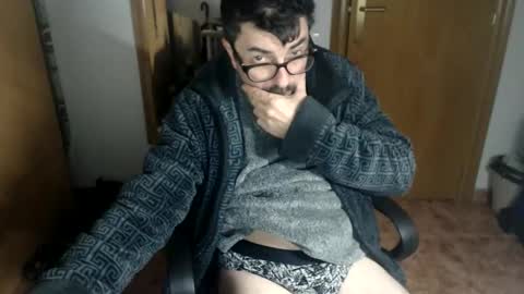 lobosolitario73 online show from January 9, 2026, 12:13 am