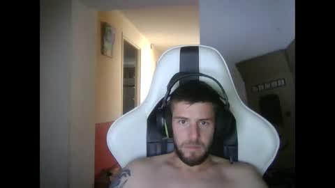 lobo online show from September 19, 2025, 1:01 pm