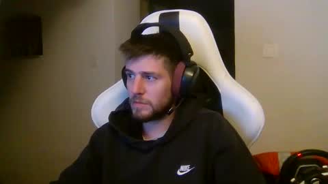 lobo online show from November 22, 2025, 11:37 pm