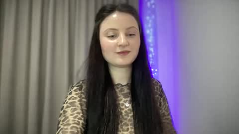 locaalis1 online show from February 14, 2025, 5:25 pm